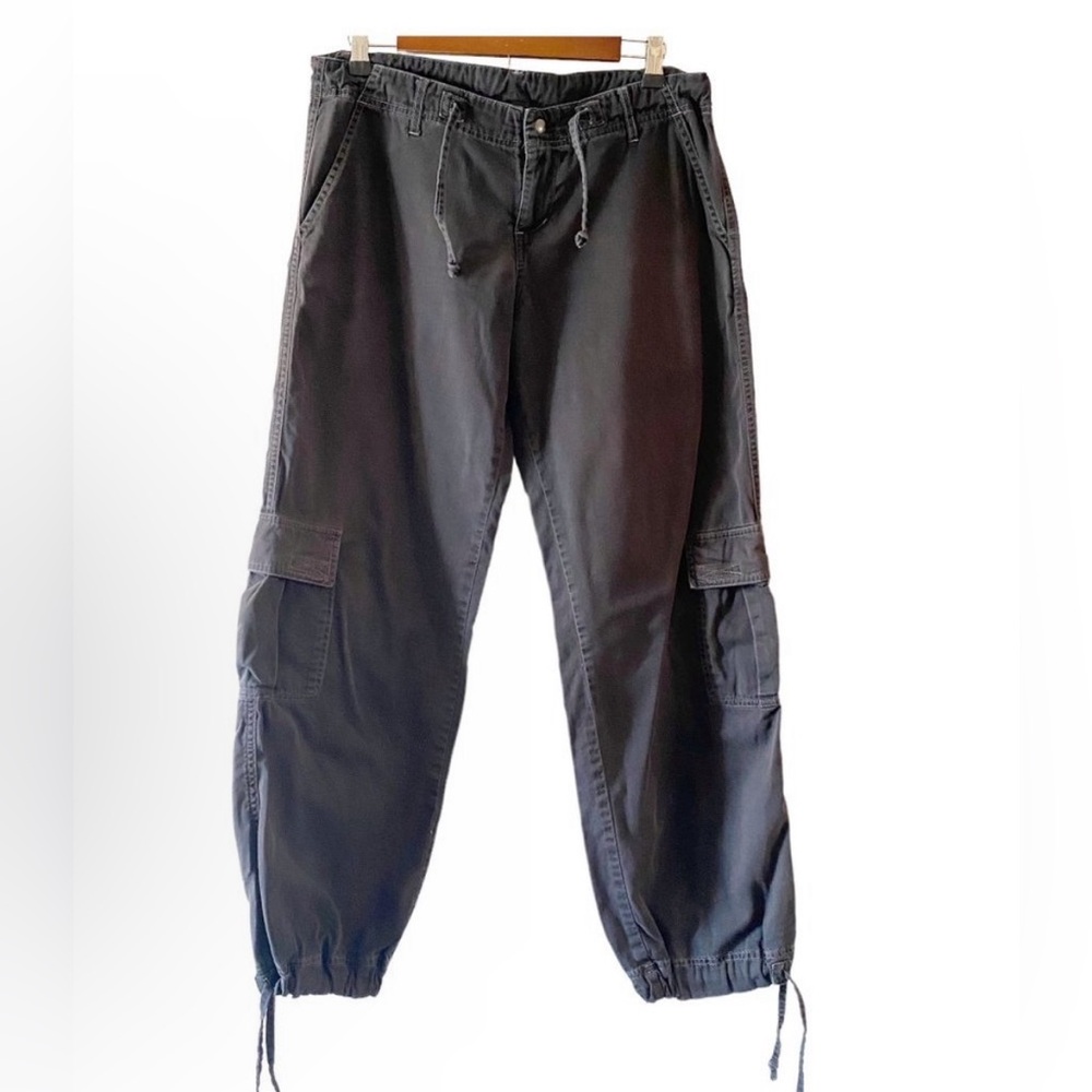 KUHL Women's Dark Grey Cargo Drawstring Capri Pants Size L